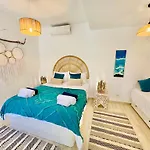 Casa Amoreiras By Ymr
