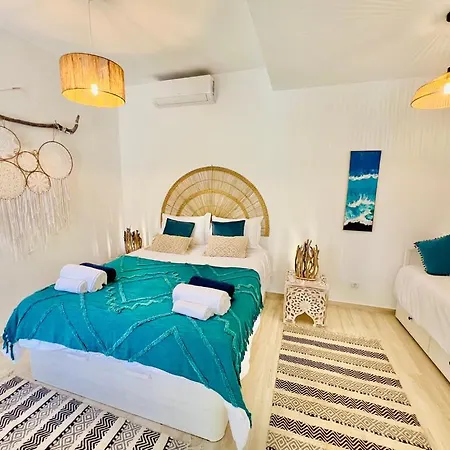 Casa Amoreiras By Ymr