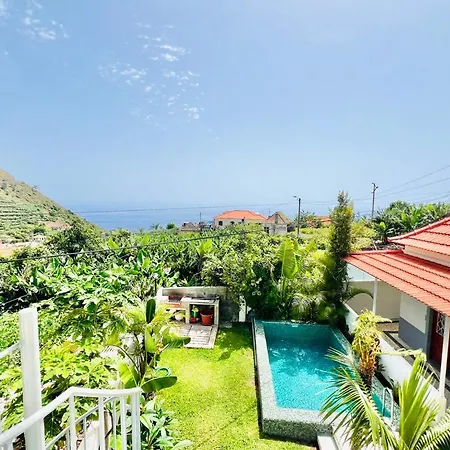 Casa Amoreiras By Ymr Nyaraló Arco da Calheta