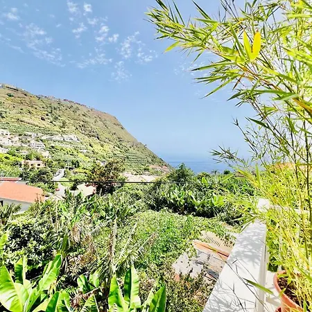 Casa Amoreiras By Ymr Arco da Calheta