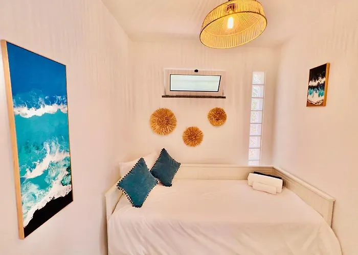 Casa Amoreiras By Ymr * Arco da Calheta (Madeira)